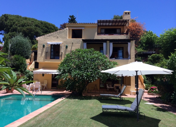 Villa Detached in Elviria - 7