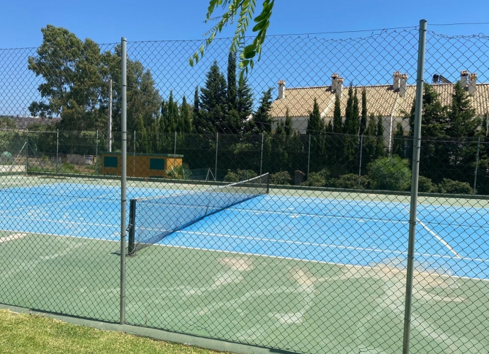 Apartamento Planta Media en Estepona - 2