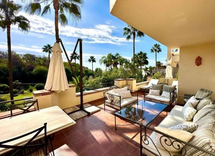 Apartamento Planta Baja en The Golden Mile Las Cascadas  - 1