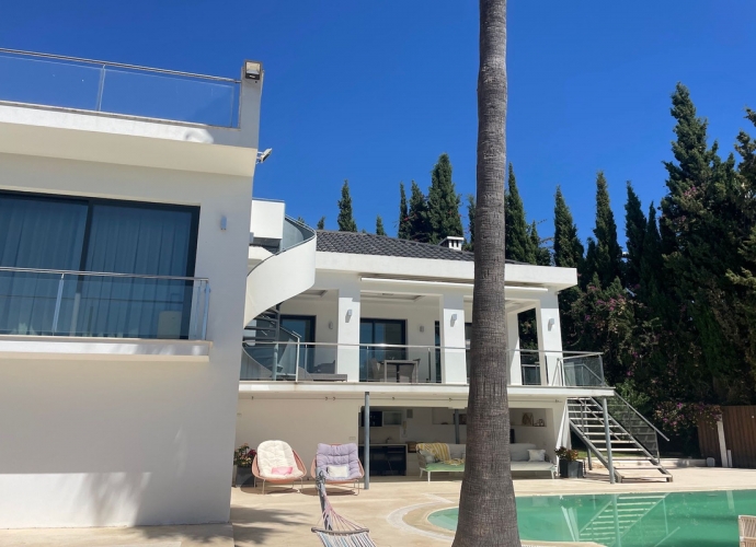 Villa Independiente en Nueva Andalucía Villas en Nueva Andalucia  - 2