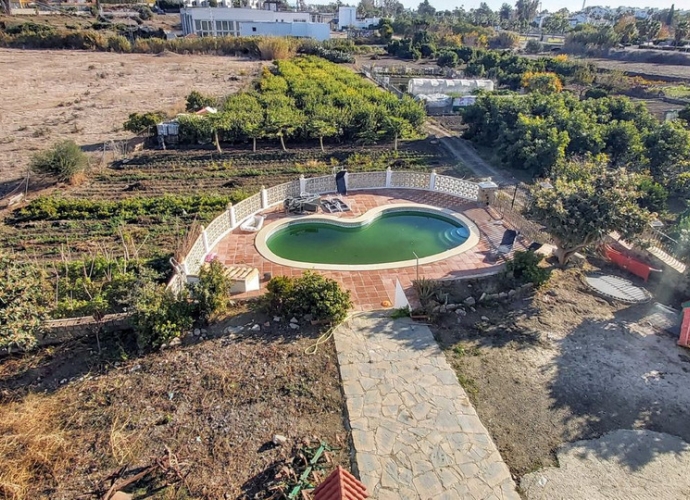 Villa Independiente en Cancelada - 2