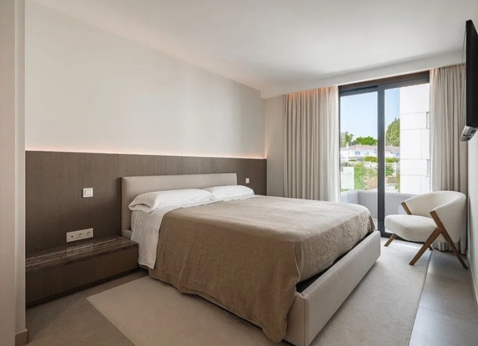 Apartment Penthouse in San Pedro de Alcántara - 4