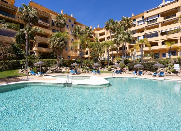 Apartment Middle Floor in San Pedro de Alcántara - 1