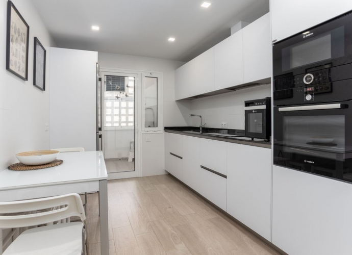 Apartment Middle Floor in San Pedro de Alcántara - 2