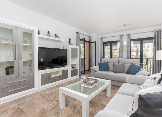 Apartment Middle Floor in San Pedro de Alcántara - 3