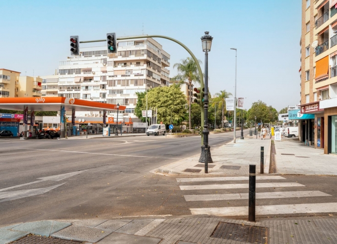 Apartment Middle Floor in Marbella - 2
