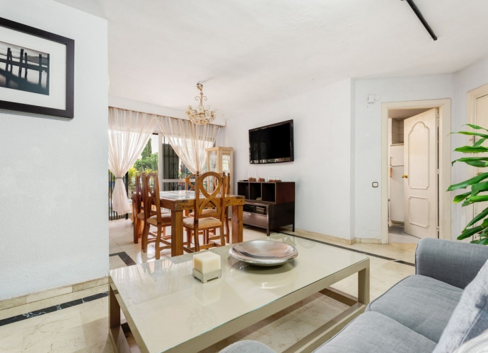 Apartment Middle Floor in Marbella - 8