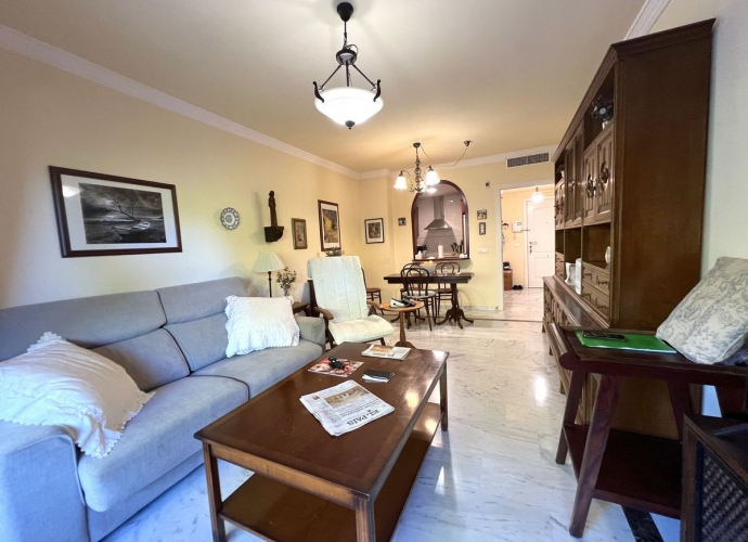 Apartamento Planta Media en The Golden Mile Costa Nagüeles III  - 4