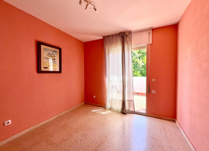 Apartment Penthouse in Elviria - 3