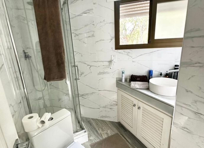 Apartamento Planta Media en Marbella - 4