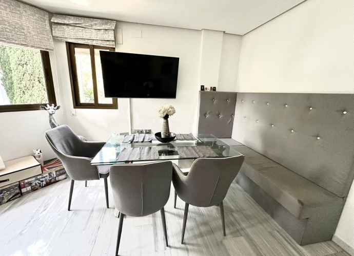 Apartamento Planta Media en Marbella - 10