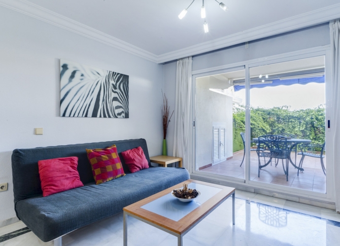 Apartment Ground Floor in The Golden Mile - 2