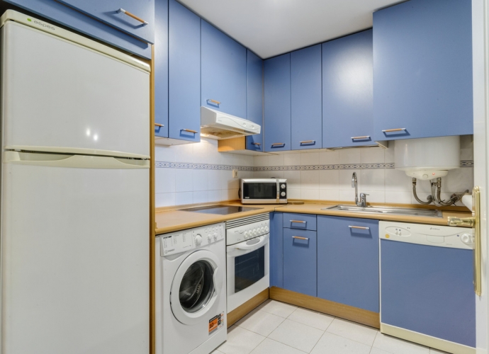 Apartment Ground Floor in The Golden Mile - 6