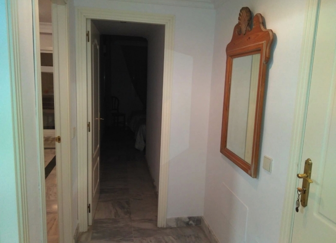 Apartamento Planta Media en Marbella - 10