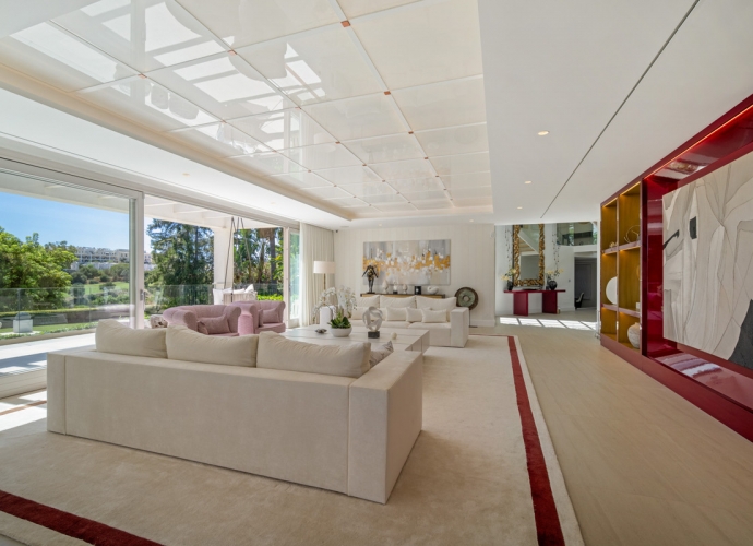 Villa Detached in Aloha - 3