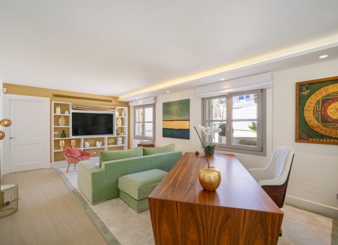 Villa Detached in Aloha - 7