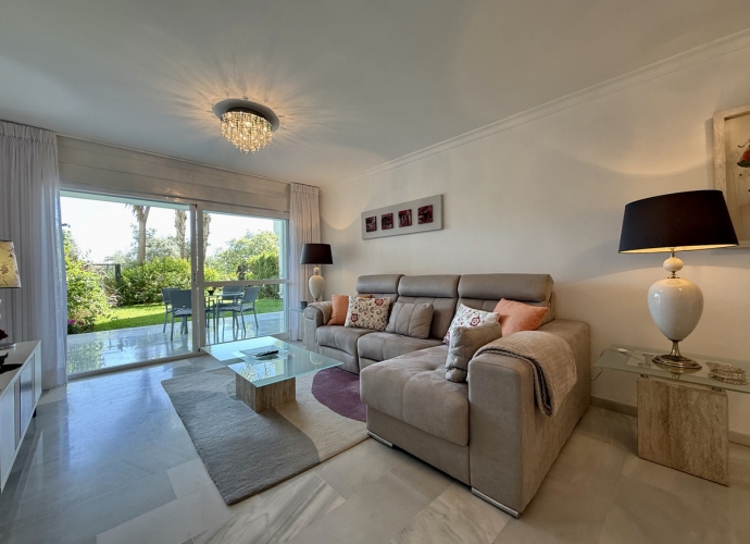 Apartamento Planta Baja en Guadalmina Baja - 10