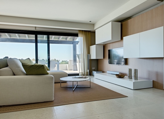 Villa Detached in The Golden Mile - 2