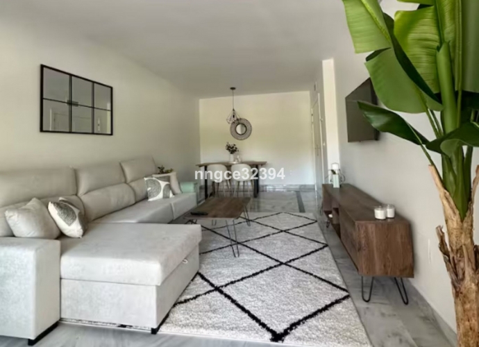 Apartment Middle Floor in Puerto Banús - 1