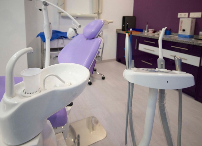 Commercial Business en Puerto Banús - 1