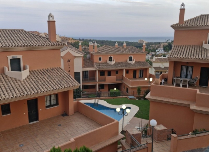 Apartment Middle Floor in Elviria - 3