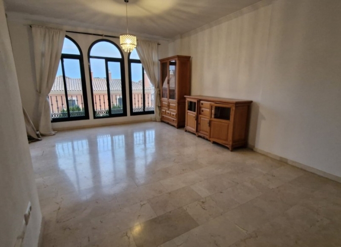 Apartment Middle Floor in Elviria - 4