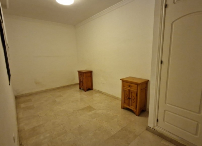 Apartment Middle Floor in Elviria - 8