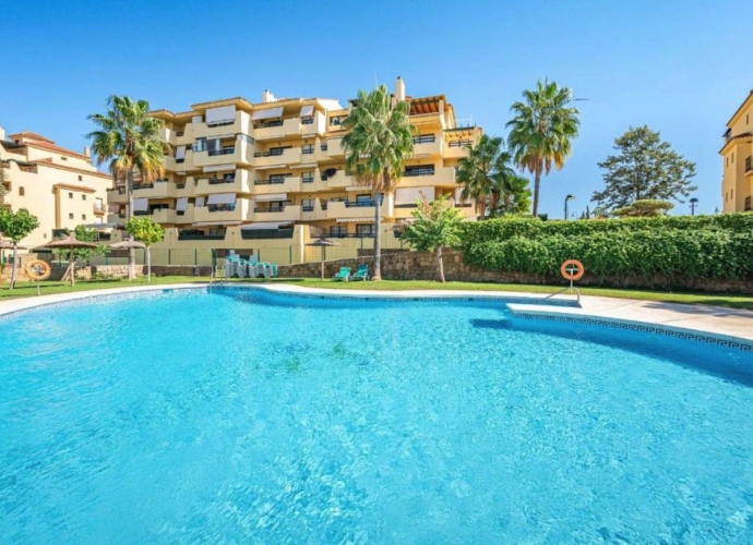 Apartamento Planta Baja en Estepona - 1