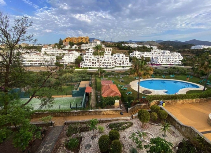 Apartamento Planta Baja en Estepona - 4