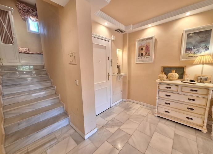 Apartment Penthouse Duplex in Elviria - 6