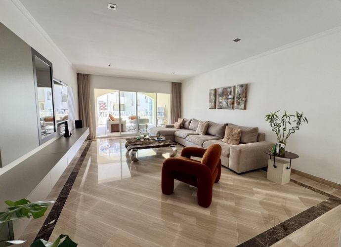 Apartment Middle Floor in Elviria - 5