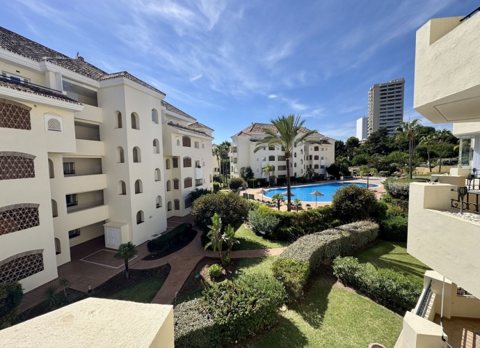 Apartment Middle Floor in Elviria - 8