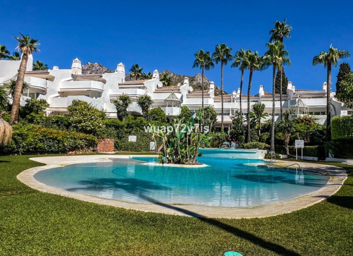 Townhouse Terraced in Sierra Blanca - 1
