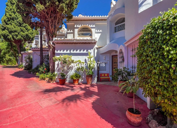 Townhouse Terraced in Sierra Blanca - 2