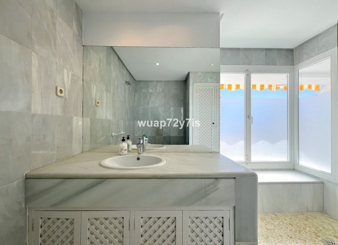 Townhouse Terraced in Sierra Blanca - 10