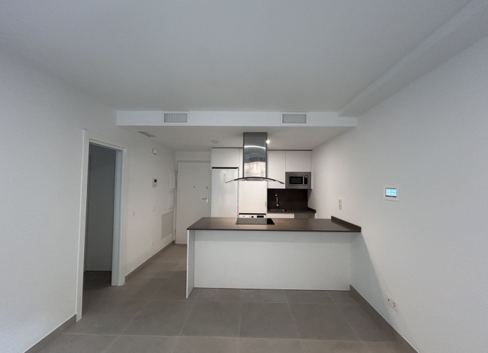 Apartamento Planta Media en Estepona - 2