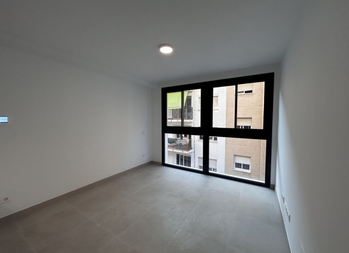 Apartamento Planta Media en Estepona - 5