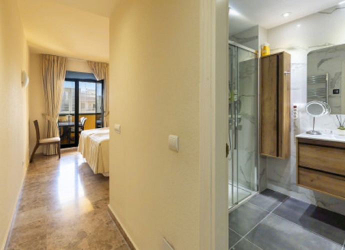 Apartment Middle Floor in San Pedro de Alcántara Los Almendros  - 9