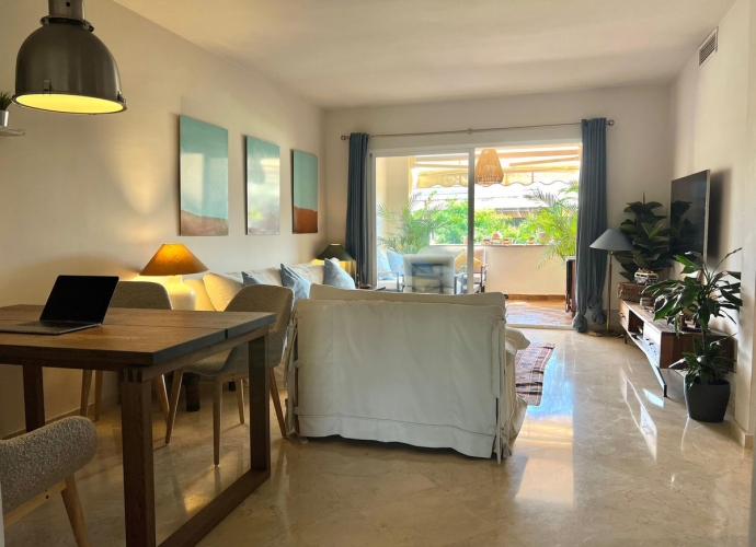 Apartamento Planta Media en Guadalmina Alta - 4