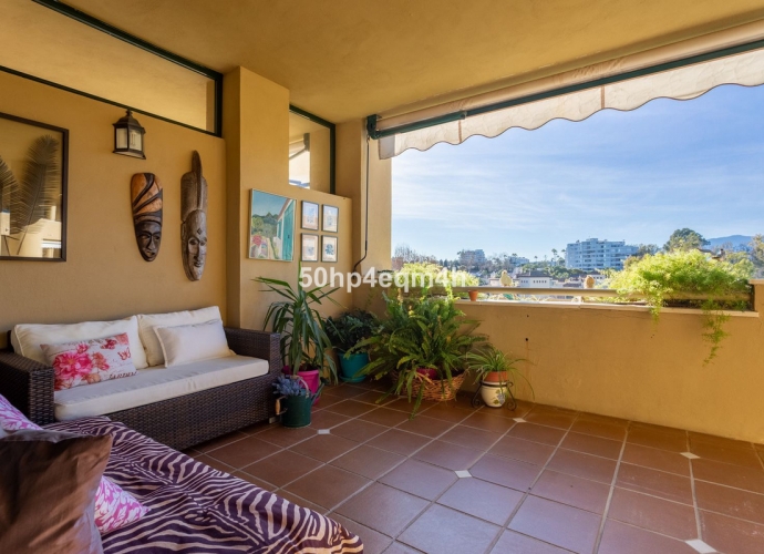 Apartamento Planta Media en Guadalmina Alta - 4