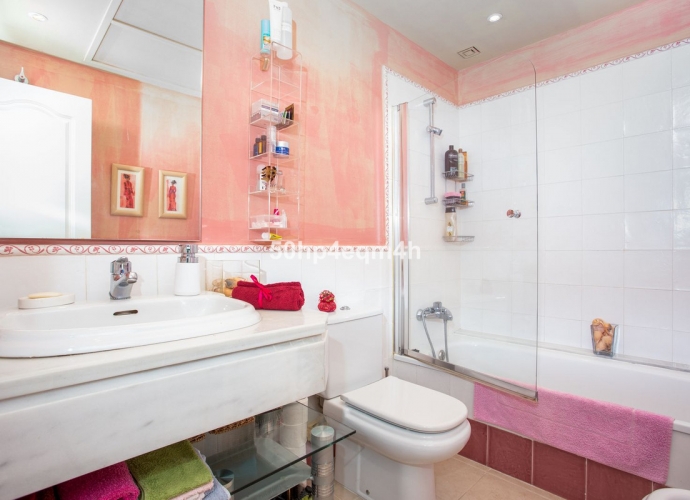 Apartamento Planta Media en Guadalmina Alta - 8