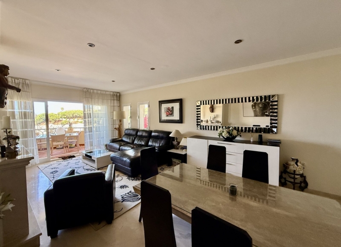 Appartement milieu d’Etage situé à Elviria Colorado Hills  - 5