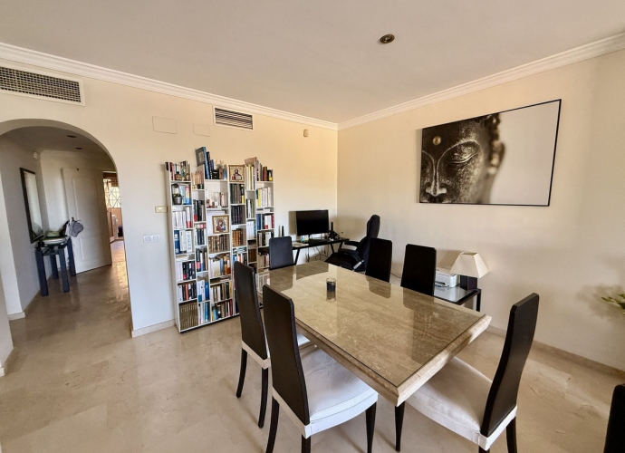 Appartement milieu d’Etage situé à Elviria Colorado Hills  - 8