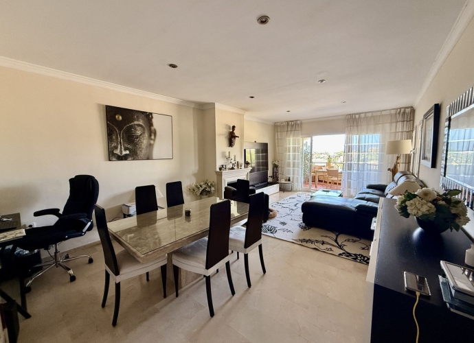 Appartement milieu d’Etage situé à Elviria Colorado Hills  - 9