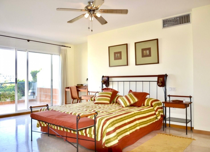 Apartment Penthouse Duplex in Guadalmina Alta - 2