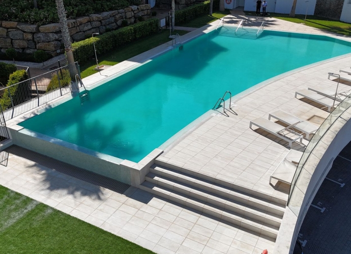 Apartamento Planta Baja en Estepona Apartamentos de nueva construcción  - 2