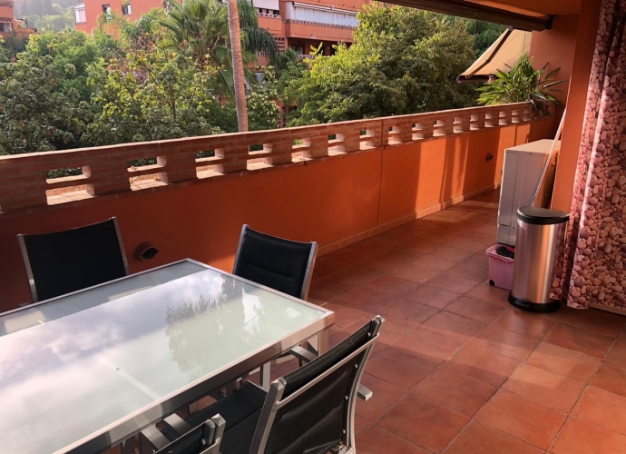 Apartamento Planta Media en The Golden Mile Costa Nagüeles III  - 1
