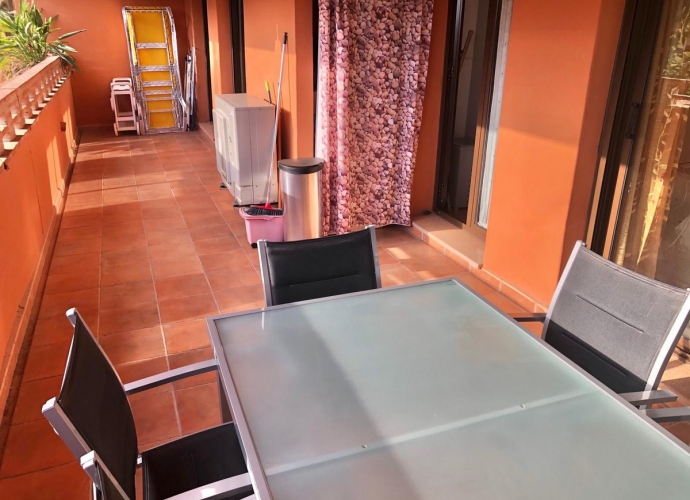 Apartamento Planta Media en The Golden Mile Costa Nagüeles III  - 2