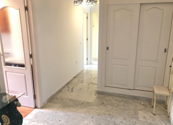 Apartamento Planta Media en The Golden Mile Costa Nagüeles III  - 7