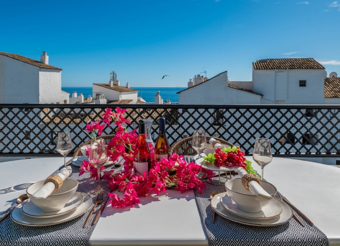 Apartamento Planta Media en Puerto Banús Jardines del Puerto  - 3